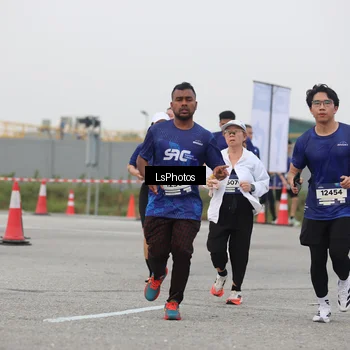 Runner Photo 7365531