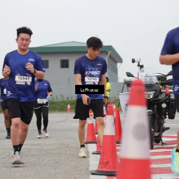 Runner Photo 7365552