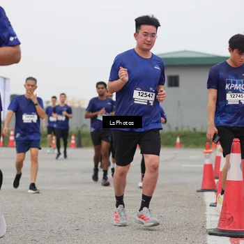 Runner Photo 7365555