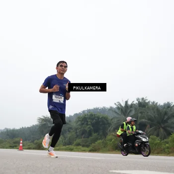 Runner Photo 7365560