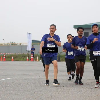 Runner Photo 7365564