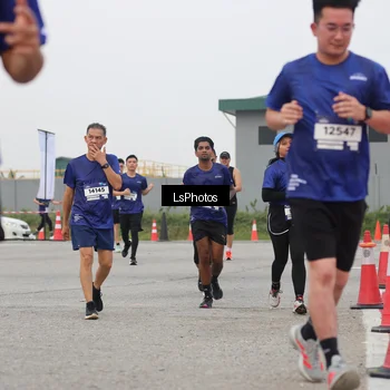 Runner Photo 7365575