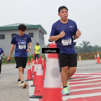 Runner Photo 7365576