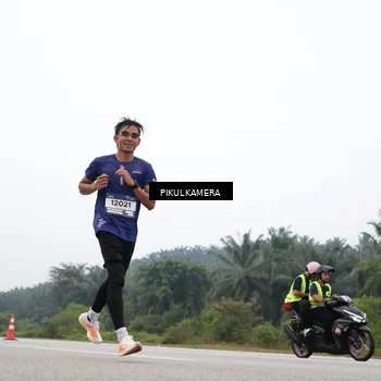 Runner Photo 7365596