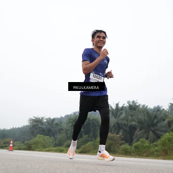 Runner Photo 7365599