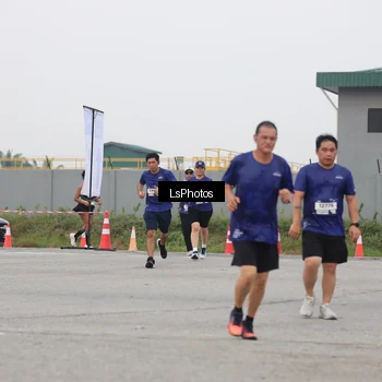 Runner Photo 7365676