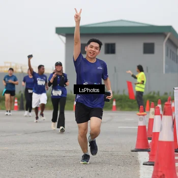 Runner Photo 7365702