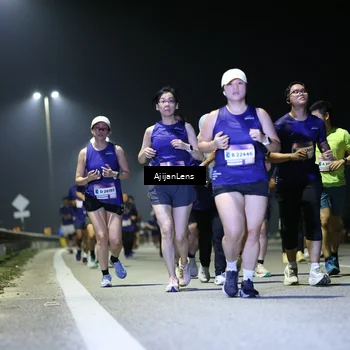 Runner Photo 7365713