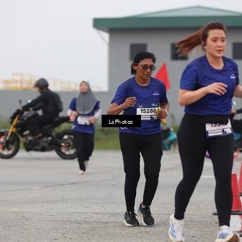 Runner Photo 7365733