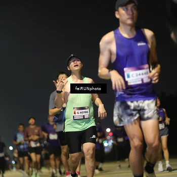 Runner Photo 7365758
