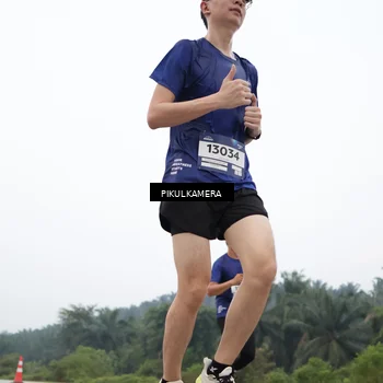 Runner Photo 7365793