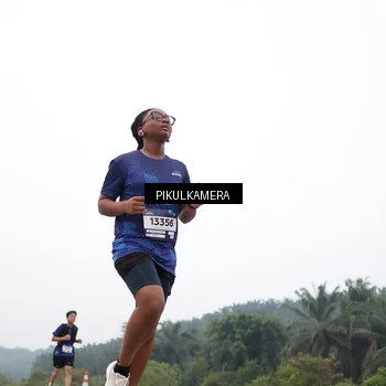 Runner Photo 7365806
