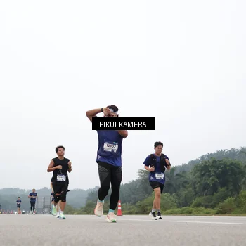 Runner Photo 7365825