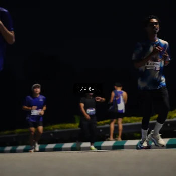 Runner Photo 7365830