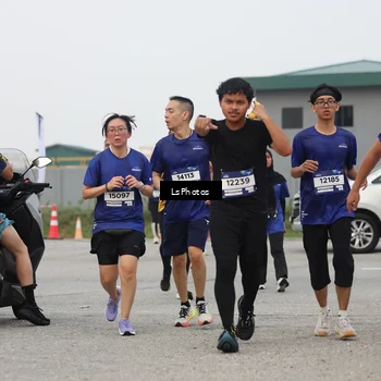 Runner Photo 7365847