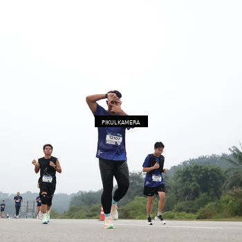 Runner Photo 7365848