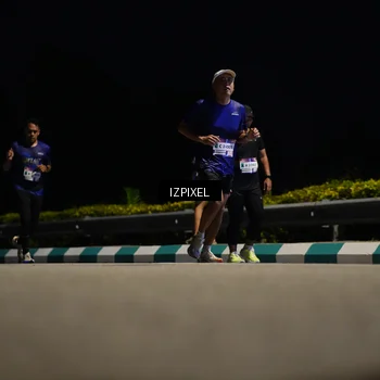 Runner Photo 7365856