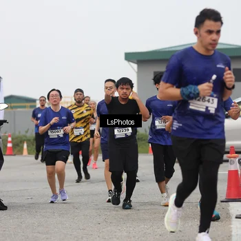 Runner Photo 7365859