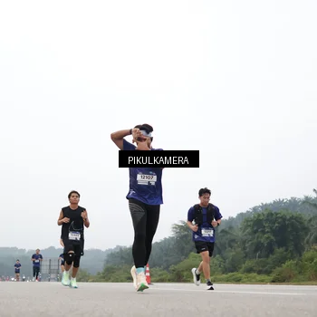 Runner Photo 7365863