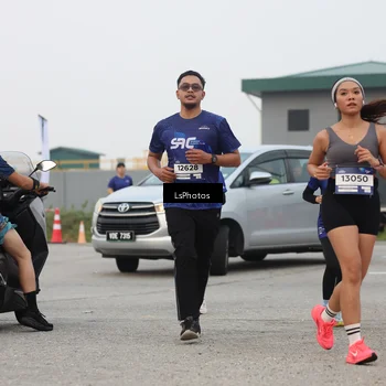 Runner Photo 7365890