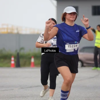 Runner Photo 7365891