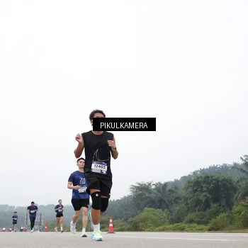 Runner Photo 7365899