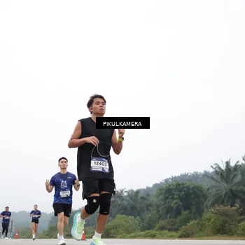 Runner Photo 7365921