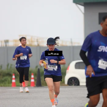 Runner Photo 7365932
