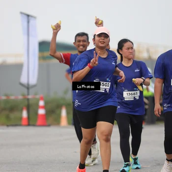 Runner Photo 7365940