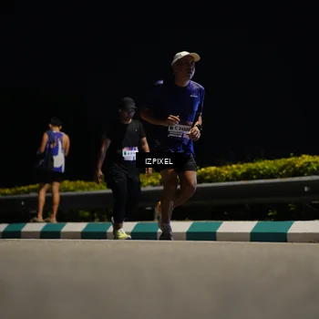 Runner Photo 7365950