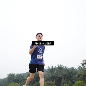 Runner Photo 7365981