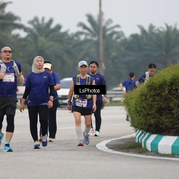 Runner Photo 7365984