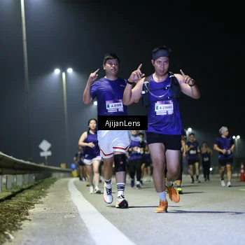 Runner Photo 7365996