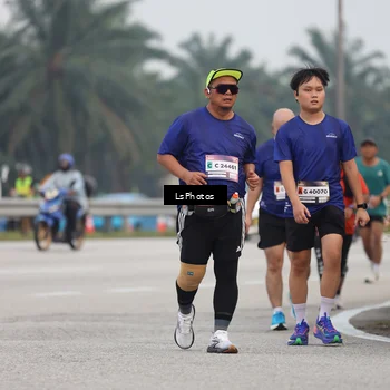 Runner Photo 7366043