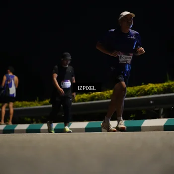 Runner Photo 7366044