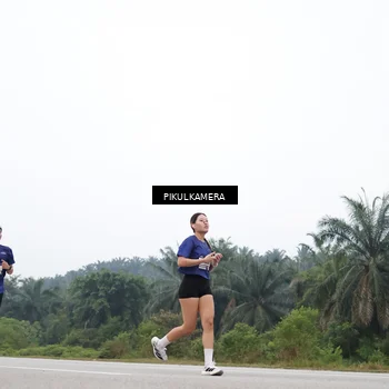 Runner Photo 7366066