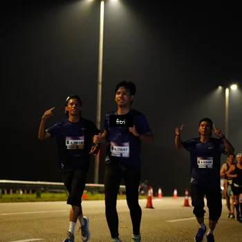 Runner Photo 7366104