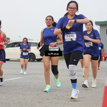 Runner Photo 7366112