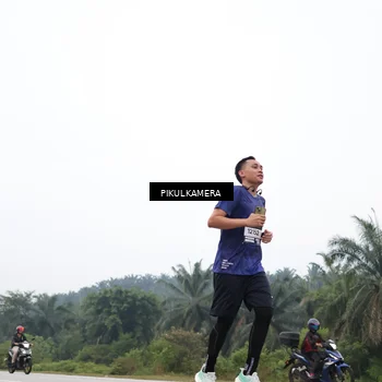 Runner Photo 7366135