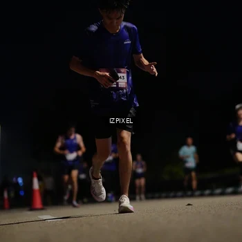 Runner Photo 7366150