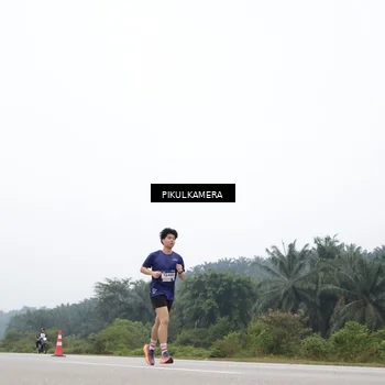 Runner Photo 7366186