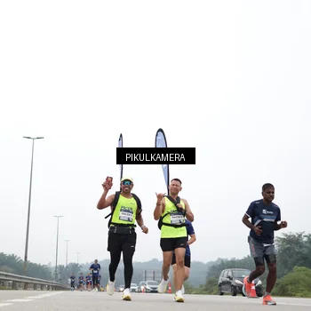 Runner Photo 7366286