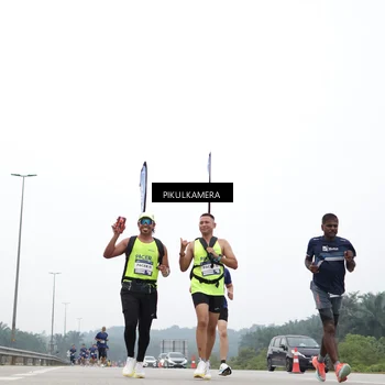 Runner Photo 7366311