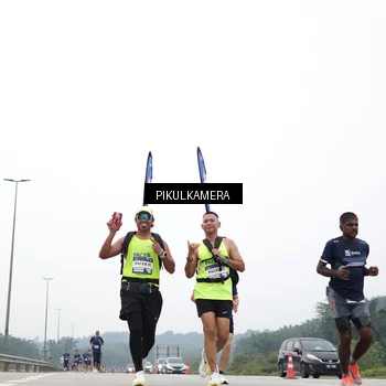 Runner Photo 7366341