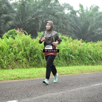 Runner Photo 7366347
