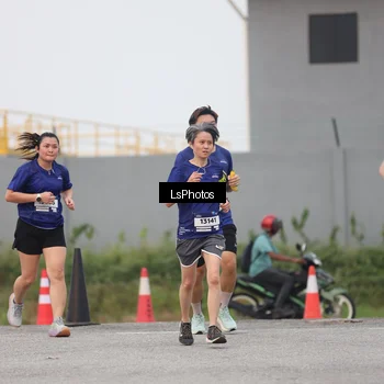 Runner Photo 7366420