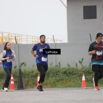 Runner Photo 7366439