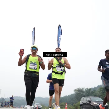 Runner Photo 7366446