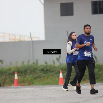 Runner Photo 7366453