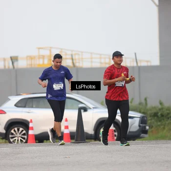 Runner Photo 7366467